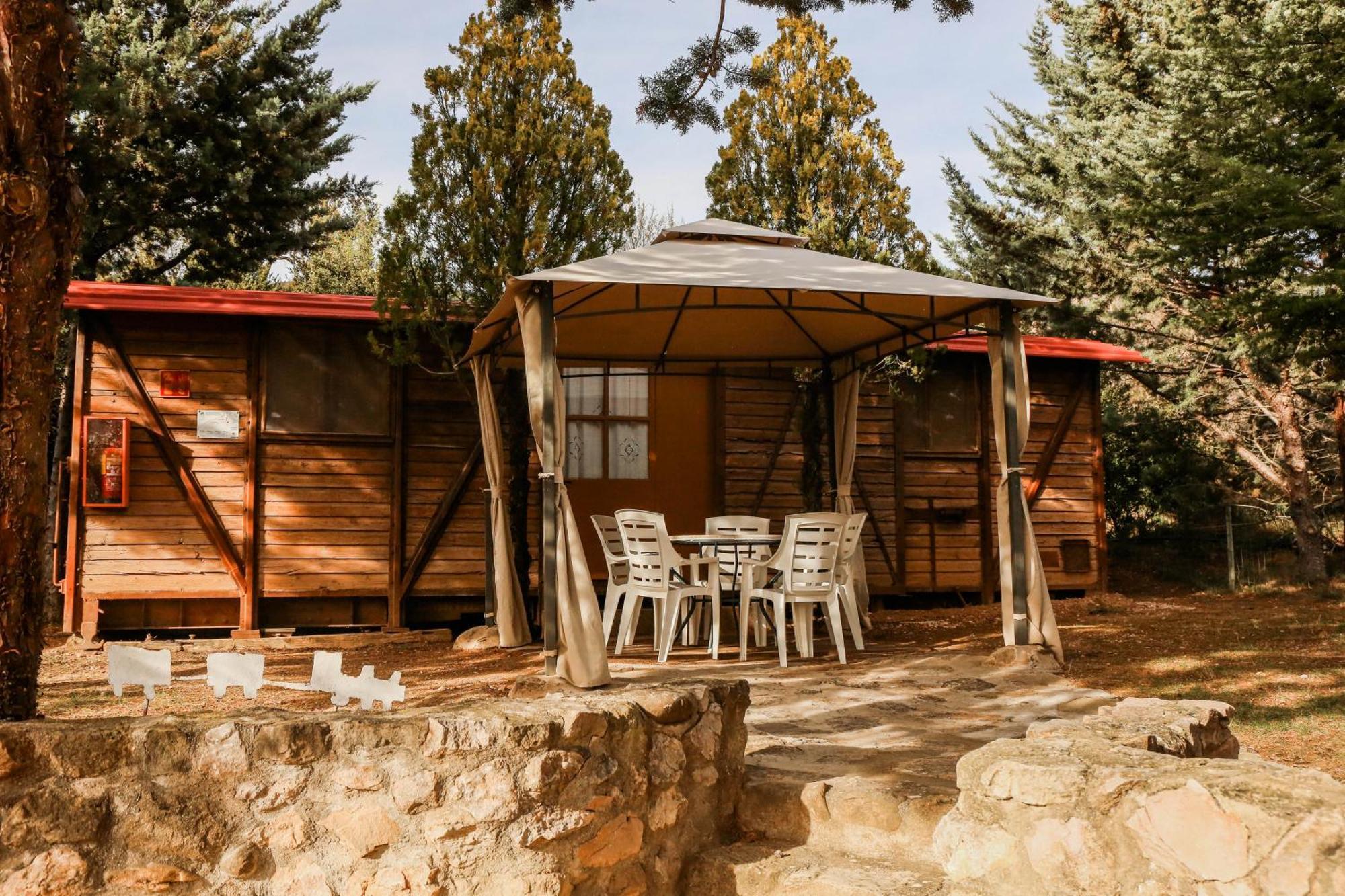 Camping Castillo De Loarre Buitenkant foto