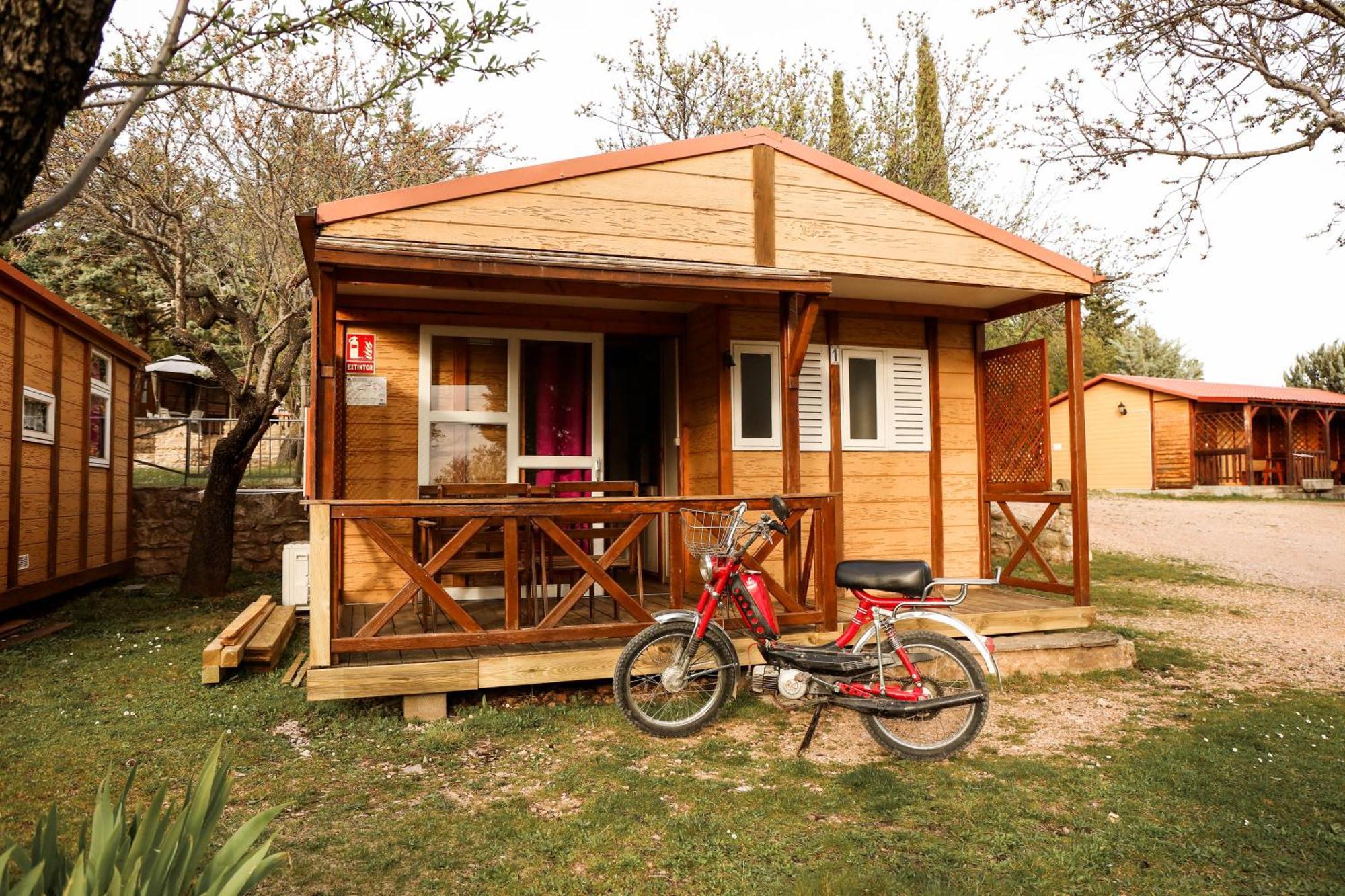 Camping Castillo De Loarre Buitenkant foto